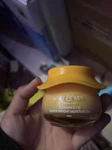 Dot &amp; Key Super Bright Moisturizer