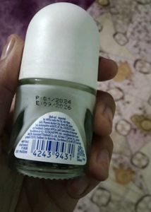 Nivea Natural Glow Deodorant never used