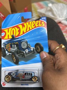 HOT WHEELS MAXSTEEL BLUE FOR SALE IMPORTED
