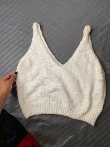 Cozy White Fuzzy Crop Top😍