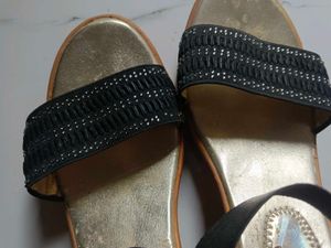 Sandles 7 Size