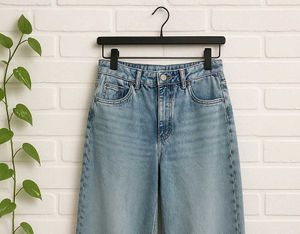 Wide Leg Cropped Jeans