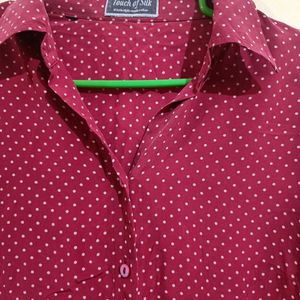 Cute Polka Dot Tie-Front Top Bust 42
