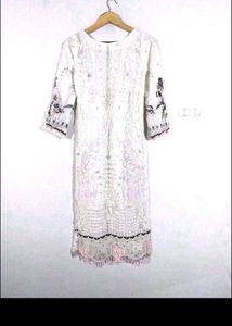 Pakistani White Embroidered Kurta Set