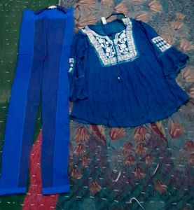 Ethnic Kurta Set & Leggings