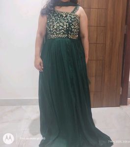 🔥 Mirror Work Green Gown With Dupatta🔥