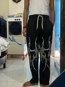 Graphic Print Black Sweatpants