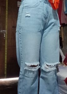 Knee Cut Wide Leg Jeans