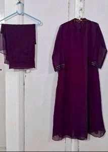 Beautiful Purple kurta with Dupatta.