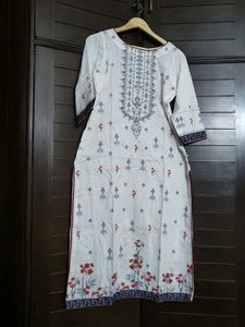 White Floral Printed Kurta With Dupatta