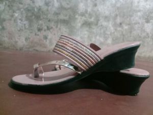 Heel Chappal