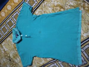 combo of 5 t shirts....