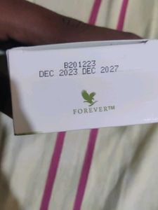 Forever , Aloe Avocardo Face and Body Soap