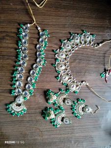 Green Kundan Jewellery Set