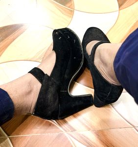 Black 🖤 High Heels 👠 For Party 🎉 &amp; Weddings