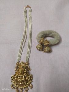 Antic Design Pearl Necklace Set