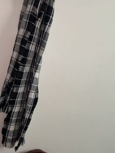 Supreme Hat and a mufler combo