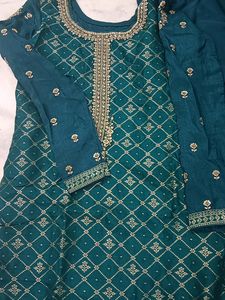 Pakistani Suit