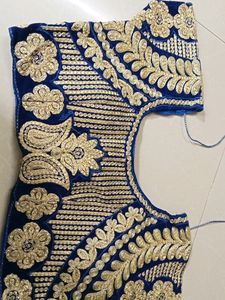 Velved Golden Work Blause