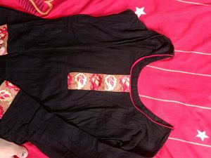 Black Kurti