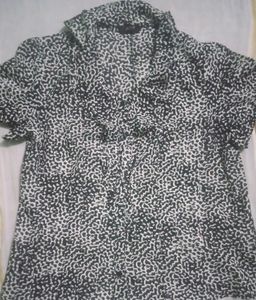 Black nd White dotted Shirt top