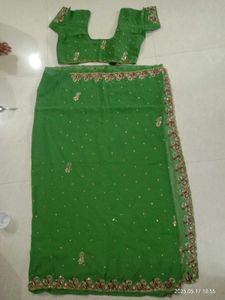 Dark Green Saree With Blouse