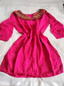 Pink Embroidered Neck Kurti ❣️