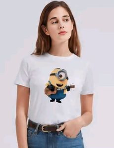Trendy Fashionista Women T-Shirt