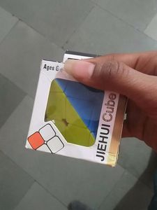 Rubik&#39;s Piramid