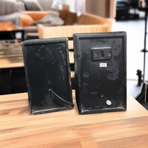 2 Speakers Not Working