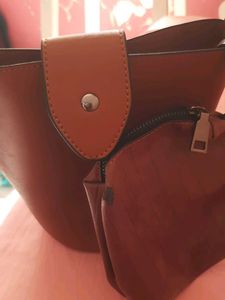 Elegant Brown Handbag