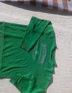 Reebok Top