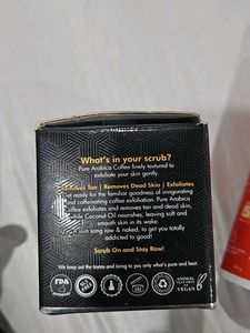 Sunscreen + Body Scrub Combo