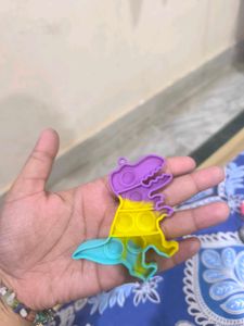 Cute Keychains with brown box.