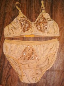 Bra and Panty Set