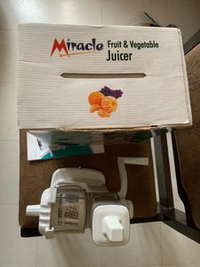 Miracle Fruit &amp; Vegetable Juicer