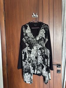 Unique Black & White Patterned Tunic