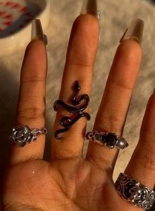 Gothic Geometric Rings