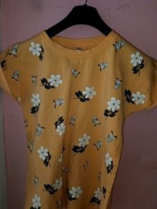 Floral Orange Tshirt