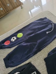 Trackpant