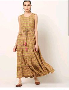 Yellow dress