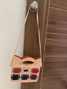 Sling Bag