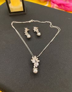 Elegant Grey Pearl Necklace &amp; Earring Set