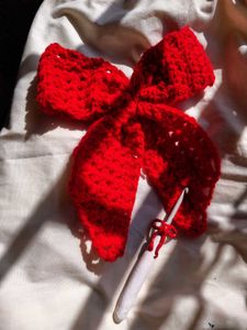 Red Crochet Bow Hairclip