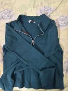 Cropped Green T-Shirt