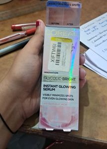 Loreal Paris GLYCOLIC - BRIGHT serum (New)