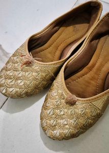 Gold Embroidered Jutti For Girls