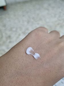 Korean skincare - Cherry blossom Hand cream