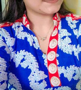 Blue &amp; White Floral Kurti
