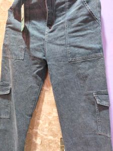 Women Cargo Jeans
